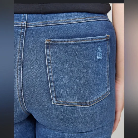 SPANX NWT Distressed Skinny Jeans large - Picture 2 of 8